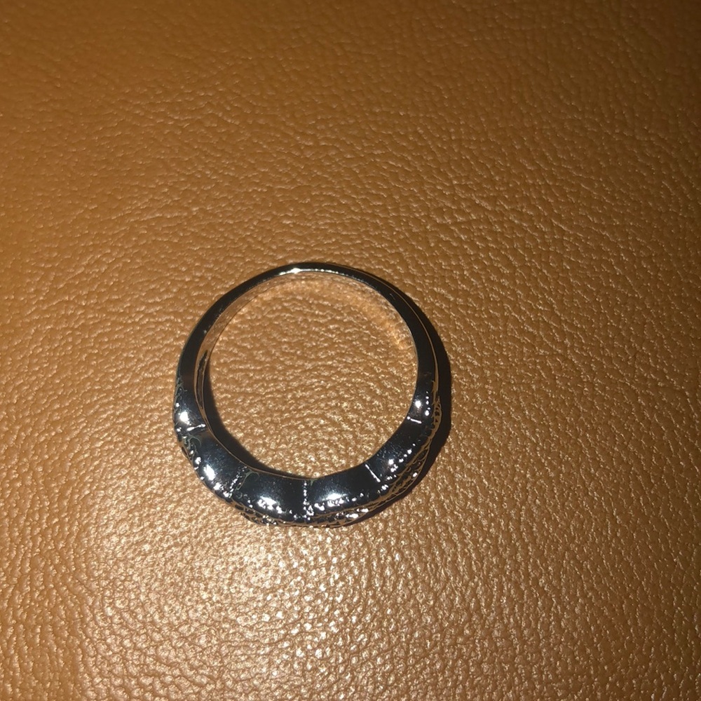 DIAMOND ACCENT RING - Picture 2 of 2